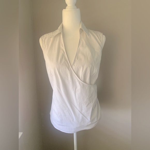 Alfani Tops - Alfani blouse size 10 color white and black